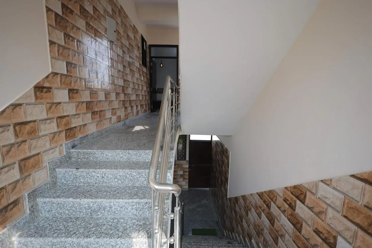 Shakti Villa Home Stay Agra