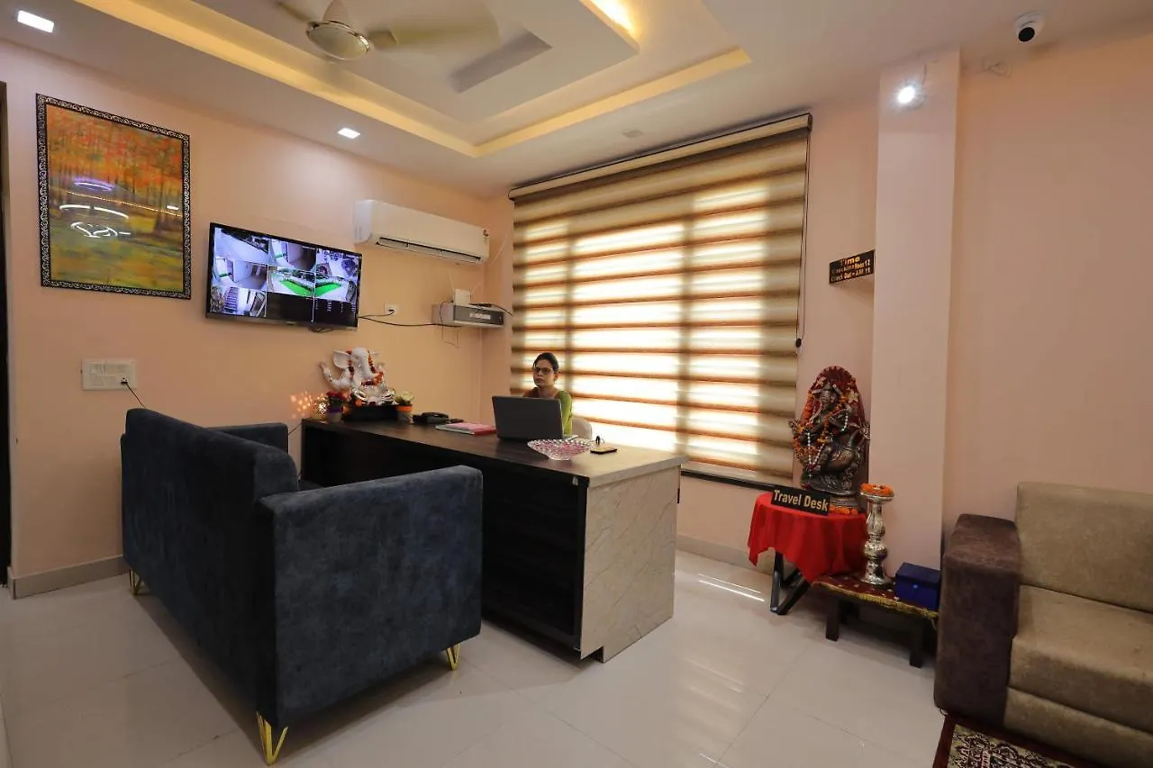 Shakti Villa Home Stay 阿格拉 0*,